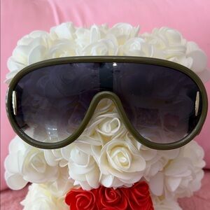 Aviator Runway Sunglasses | Y2K Glam | High Quality fashion frames